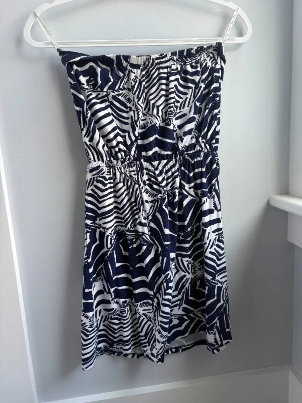 XS Lilly Pulitzer Dress - Picture 2 of 3
